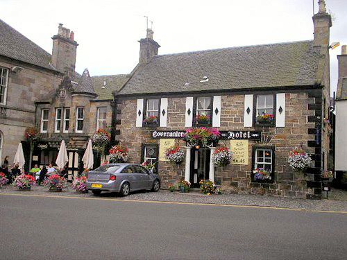 The Covenanter Hotel Falkland Exteriör bild